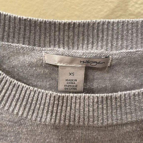 Halogen woman's grey sweatshirt with a red heart - Picture 4 of 9
